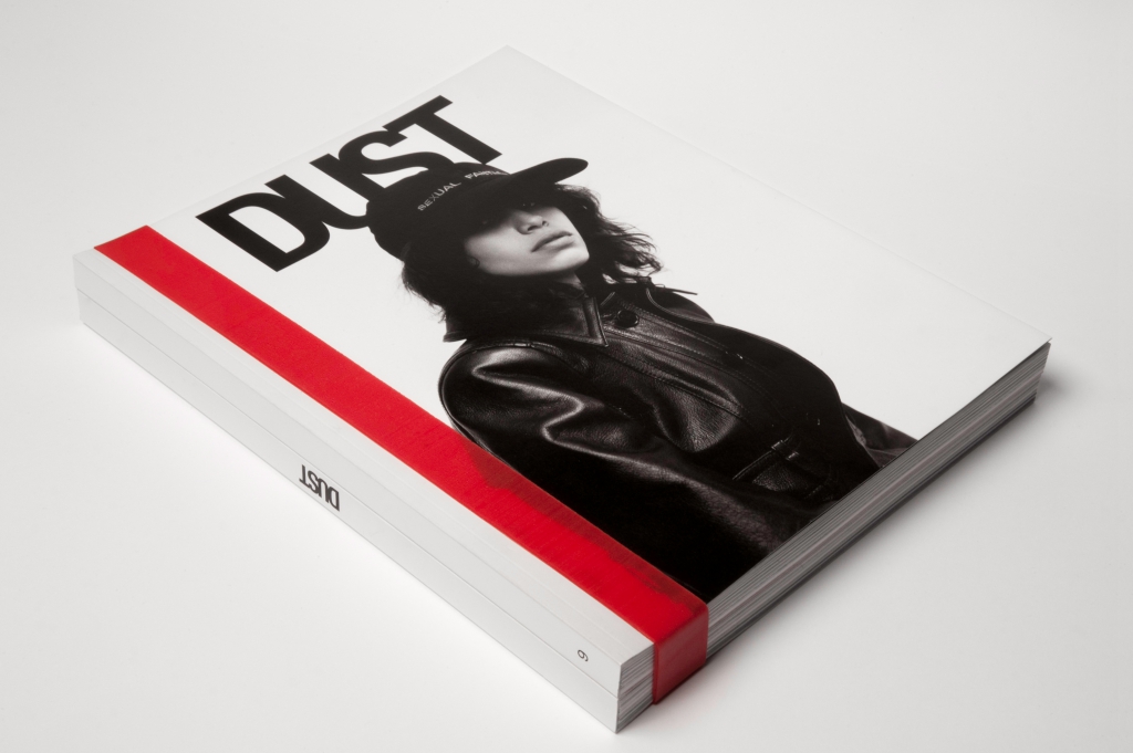 dust9_book-1024x681